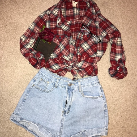 Red flannel button down shirt - Picture 2 of 5
